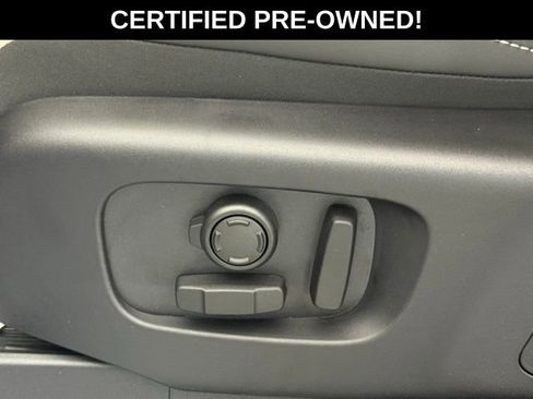 Certified 2025 Land Rover Discovery Dynamic SE AWD/4WD image 32