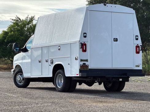 New 2026 Chevrolet Express 3500 w/ Power Convenience Package RWD image 6