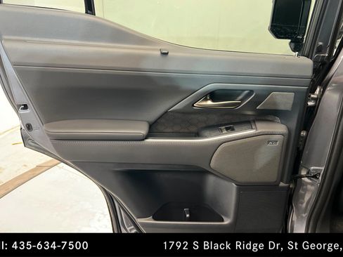 Used 2024 Lexus GX 550 w/ Accessory Package (Z1) AWD/4WD image 19