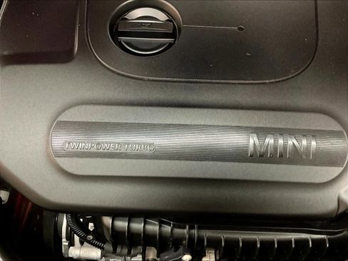 Used 2022 MINI Cooper 2-Door Hardtop image 31