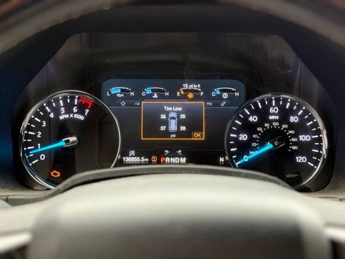 Used 2019 Ford Expedition Limited w/ Equipment Group 301A image 17