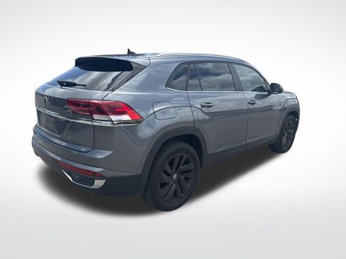 Certified 2023 Volkswagen Atlas Cross Sport SE w/ Black Wheel Package image 4