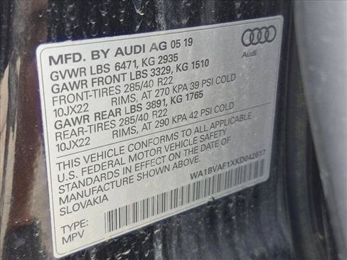 Used 2019 Audi Q8 Premium Plus w/ Premium Plus AWD/4WD image 17