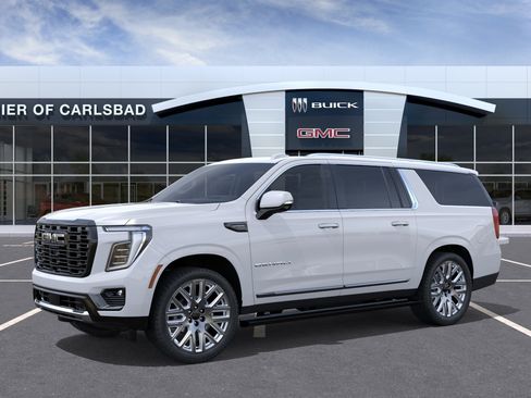 New 2026 GMC Yukon XL Denali Ultimate AWD/4WD image 37