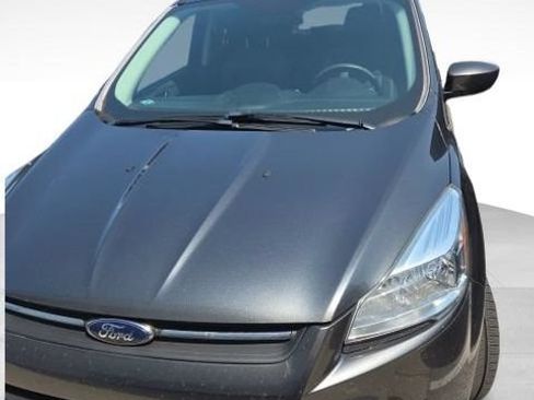 Used 2016 Ford Escape SE FWD image 3