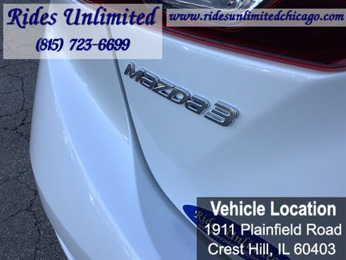 Used 2018 MAZDA MAZDA3 Touring FWD image 39