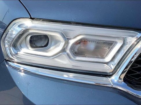 Used 2021 Dodge Durango SXT w/ 3rd Row Seating Group RWD image 29