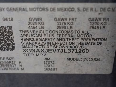 Used 2018 Chevrolet Equinox LT FWD image 16