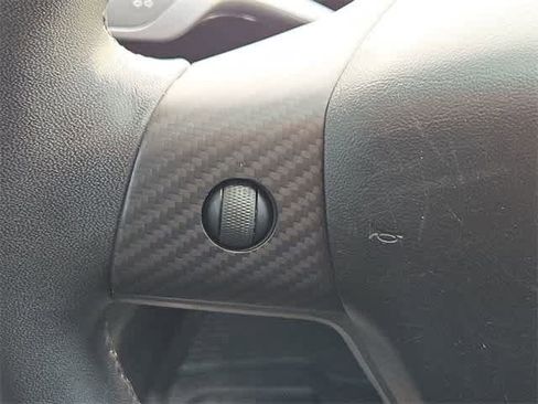 Used 2020 Tesla Model 3 Performance image 23