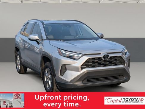 Used 2025 Toyota RAV4 XLE FWD image 1