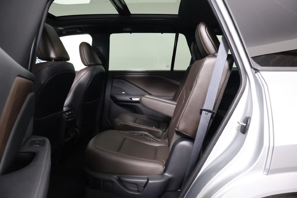Certified 2024 Lexus TX 350 FWD w/ Captains Chair Package image 11