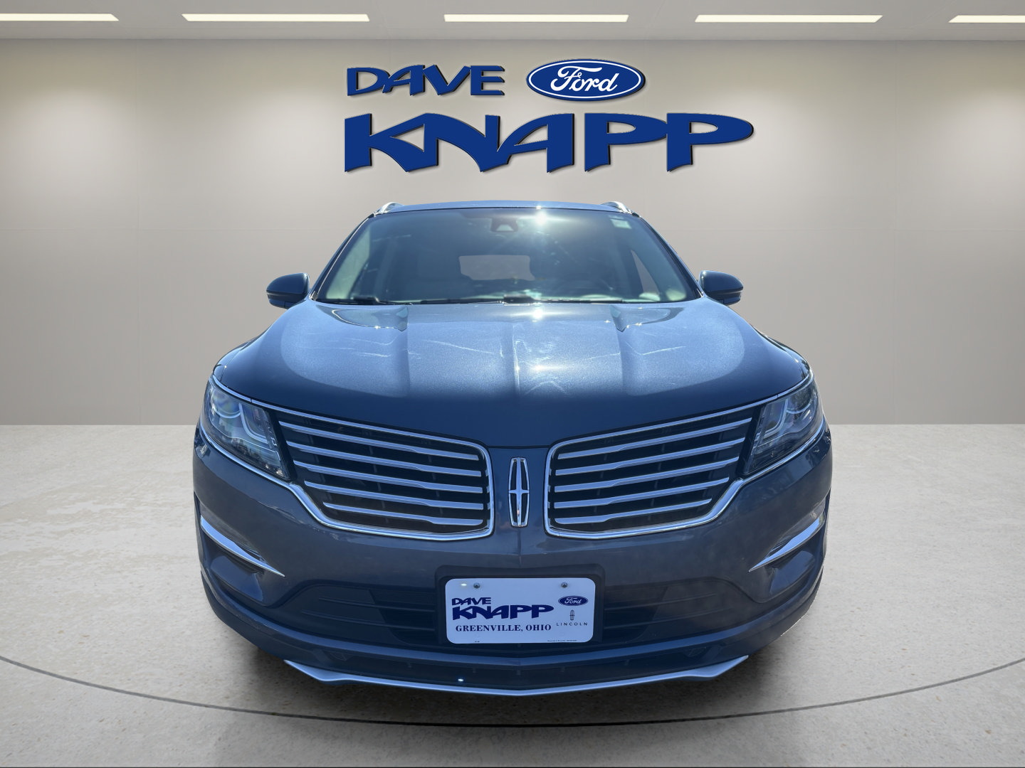 Used 2018 Lincoln MKC Select w/ Select Plus Package FWD image 2