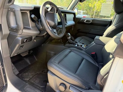 New 2026 Ford Bronco Badlands AWD/4WD image 7