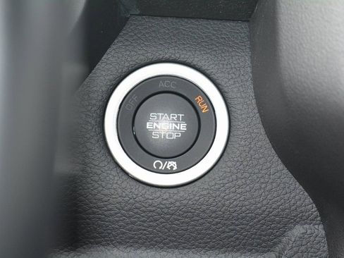 Used 2022 RAM 1500 Big Horn image 14