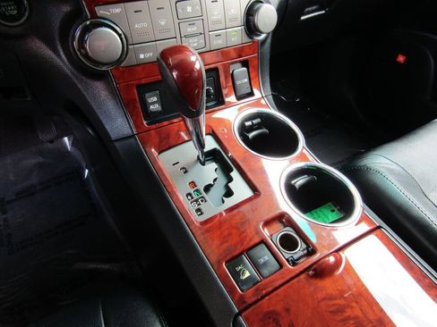 Used 2013 Toyota Highlander Limited image 22