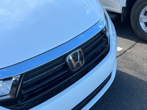 Used 2024 Honda Odyssey Touring image 7