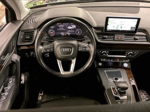 Used 2018 Audi Q5 2.0T Premium Plus w/ Premium Plus Package image 5