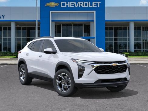 New 2026 Chevrolet Trax LT FWD image 7
