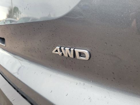 Certified 2025 Nissan Pathfinder SV image 9