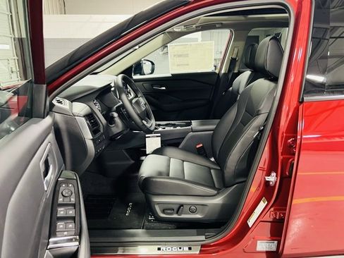 New 2026 Nissan Rogue SV image 22