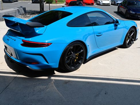 Used 2018 Porsche 911 GT3 RWD image 5