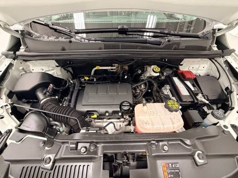 Certified 2021 Chevrolet Trax LT w/ Premium Seat Package FWD image 26