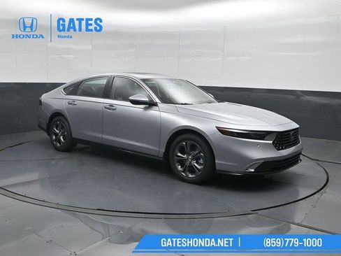 New 2026 Honda Accord EX-L image 4