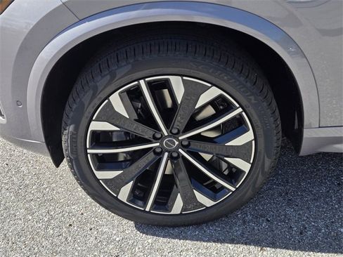 New 2026 Volvo XC90 T8 Plus image 20