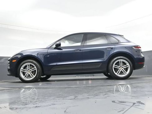 Used 2021 Porsche Macan AWD/4WD image 35