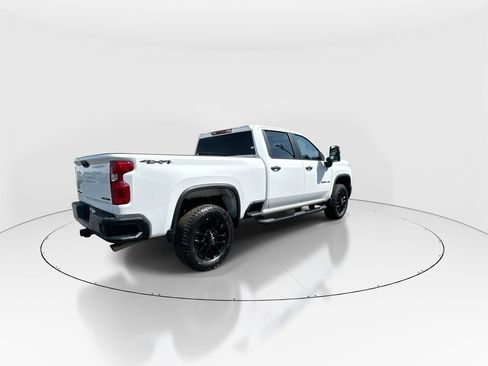 Used 2025 Chevrolet Silverado 2500 Custom w/ Custom Blackout Package AWD/4WD image 8