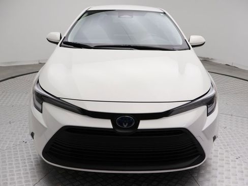 Certified 2023 Toyota Corolla LE image 5