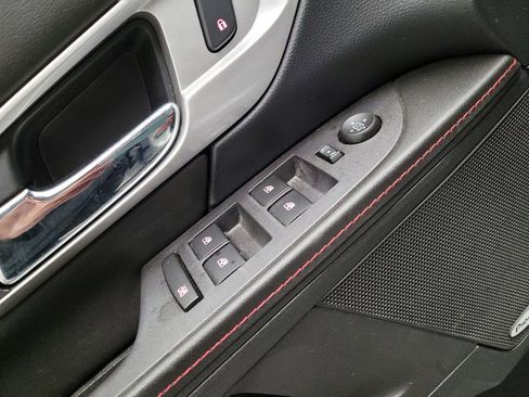 Used 2015 GMC Terrain SLE w/ Safety Package FWD image 27