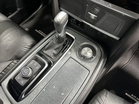 Used 2021 Nissan Armada SL w/ Midnight Edition Package RWD image 21