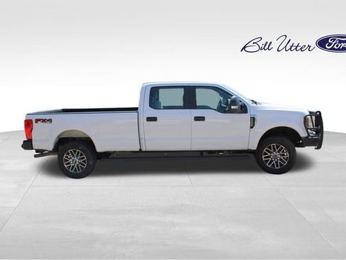 Used 2019 Ford F250 XL w/ Power Equipment Group AWD/4WD image 3