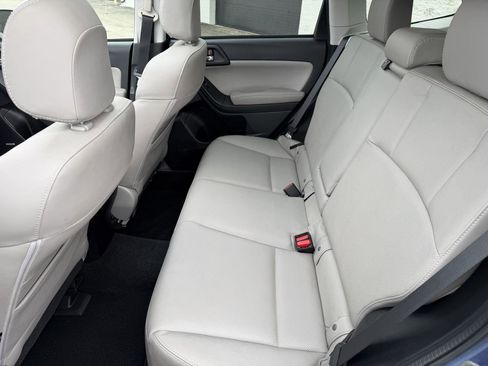 Used 2015 Subaru Forester 2.5i Touring w/ Popular Package #2 image 13