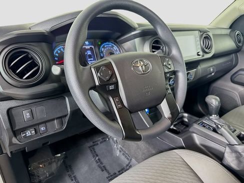 Certified 2021 Toyota Tacoma SR w/ SR Convenience Package AWD/4WD image 18