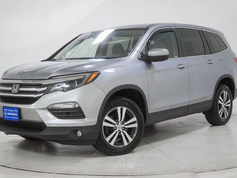 Used 2018 Honda Pilot EX image 1