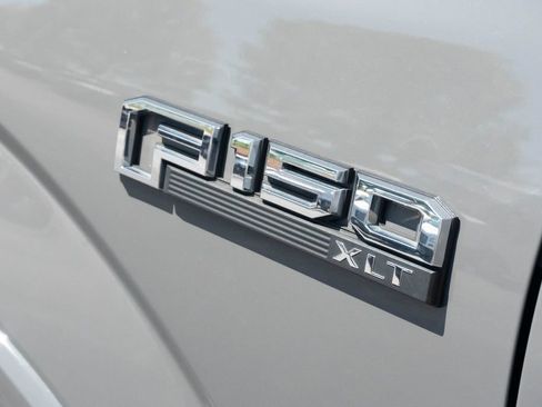 Used 2020 Ford F150 XLT w/ Equipment Group 302A Luxury image 8