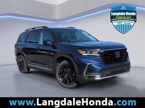 New 2025 Honda Pilot Touring image 1