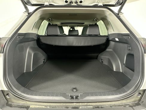 Used 2025 Toyota RAV4 XLE w/ Convenience Package image 28