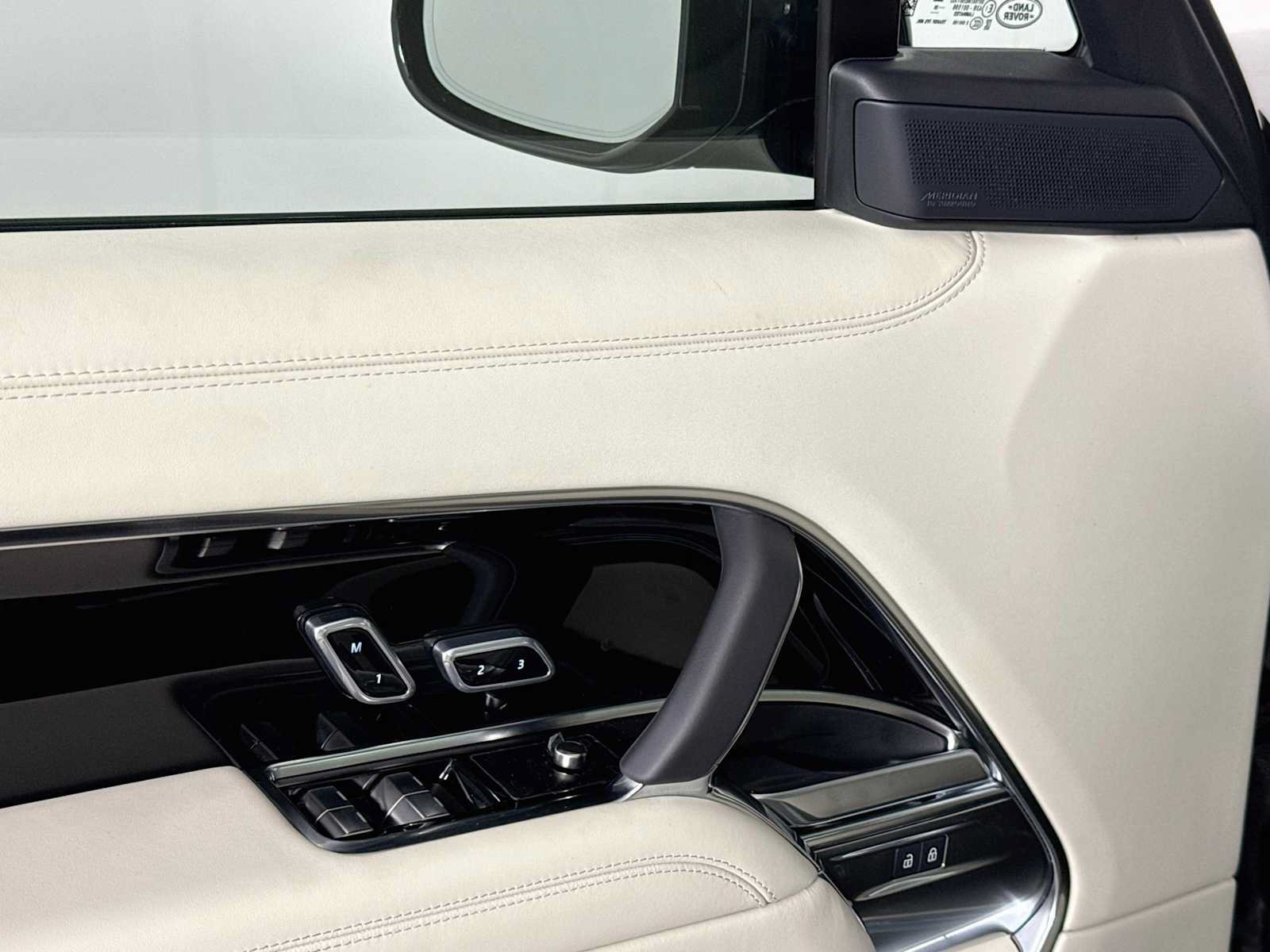 New 2027 Land Rover Range Rover SE AWD/4WD image 19