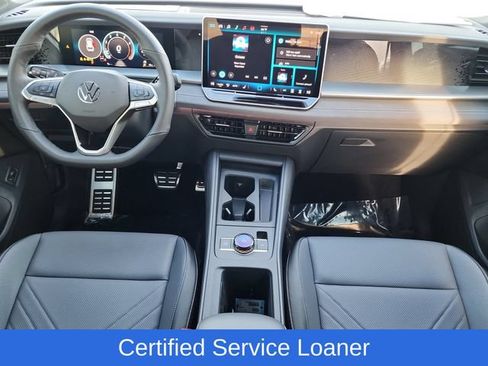 Used 2026 Volkswagen Tiguan SE R-Line AWD/4WD image 19