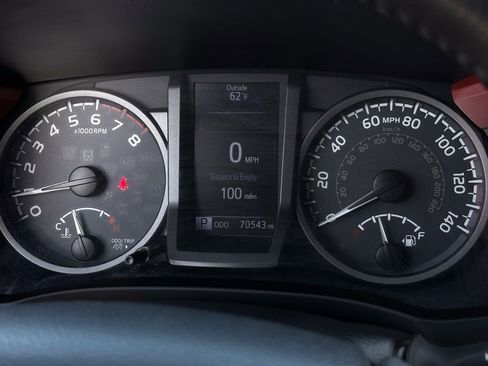 Used 2018 Toyota Tacoma TRD Sport w/ TRD Premium Sport Package image 14