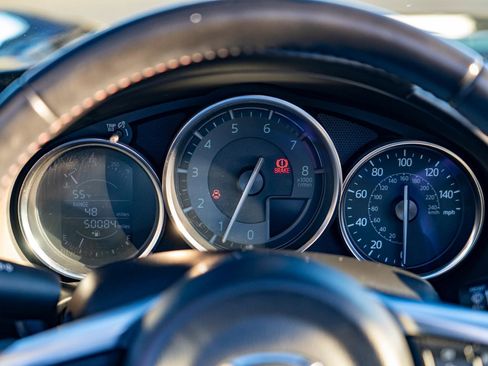 Used 2016 MAZDA MX-5 Miata Grand Touring image 14