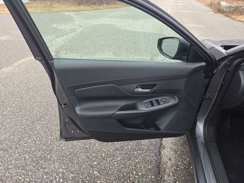 New 2026 Nissan Sentra SV image 17