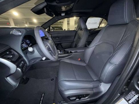 New 2026 Lexus UX 300h AWD image 2