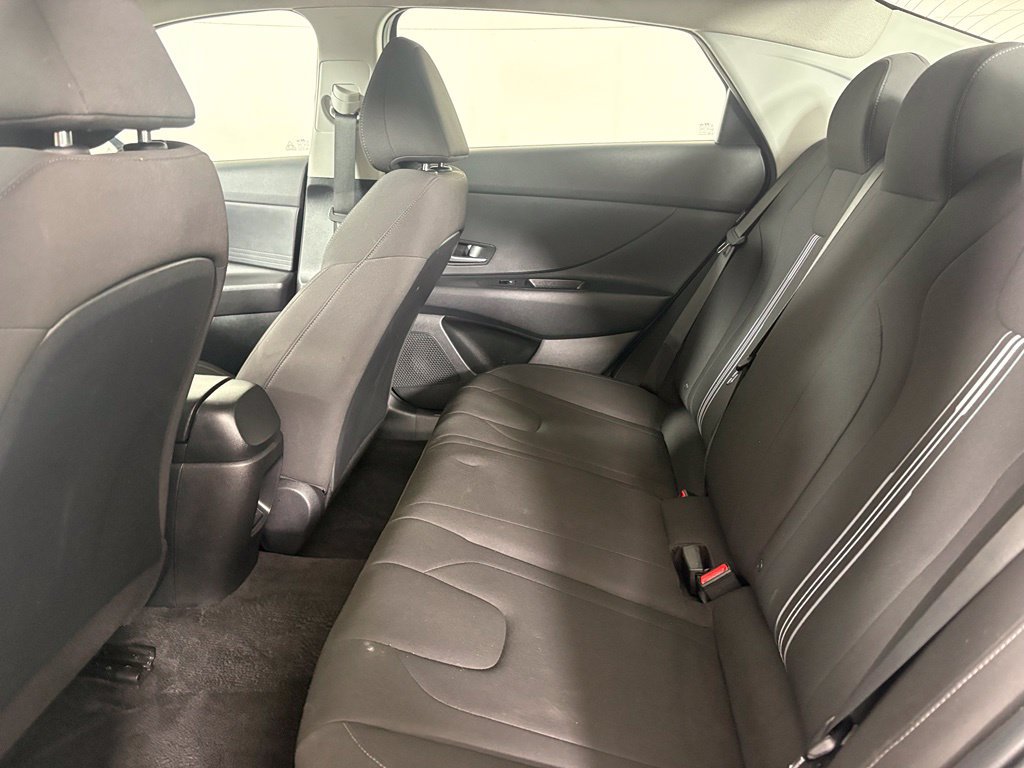 Used 2024 Hyundai Elantra SEL FWD image 36
