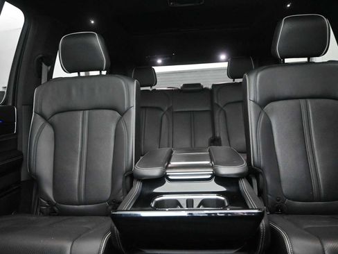 Used 2022 Jeep Grand Wagoneer Series II w/ Convenience Group III image 15