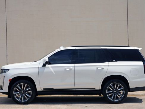 Used 2022 Cadillac Escalade Sport Platinum AWD/4WD image 57