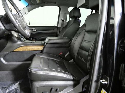 Used 2020 GMC Yukon Denali w/ Denali Ultimate Black Edition image 18